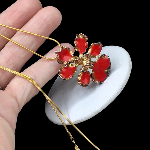 🔥6 for $20! Unique Gold & Enamel Necklace - Picture 10 of 13